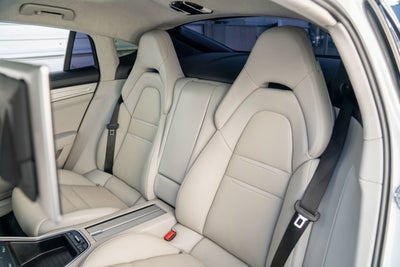 2018 Porsche Panamera Turbo