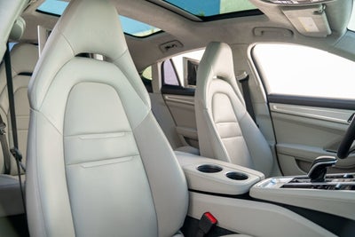 2018 Porsche Panamera Turbo