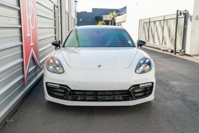 2018 Porsche Panamera Turbo
