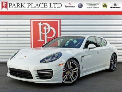 2015 Porsche Panamera GTS