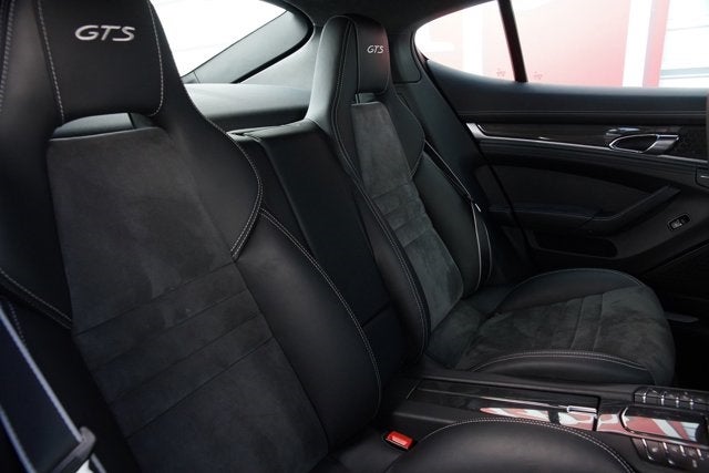 2015 Porsche Panamera GTS