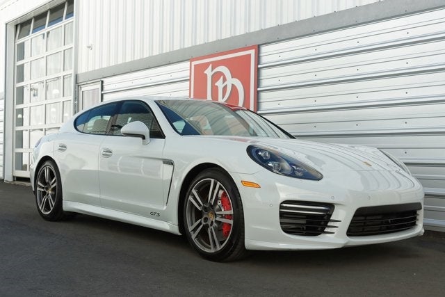 2015 Porsche Panamera GTS