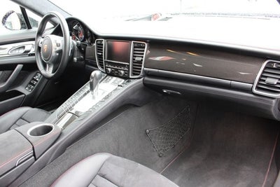 2015 Porsche Panamera GTS