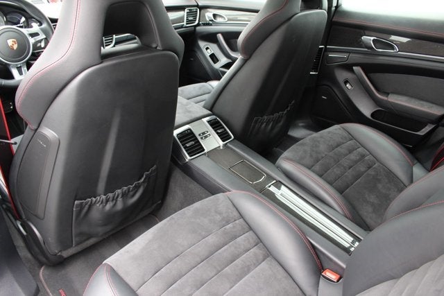 2015 Porsche Panamera GTS