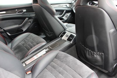 2015 Porsche Panamera GTS