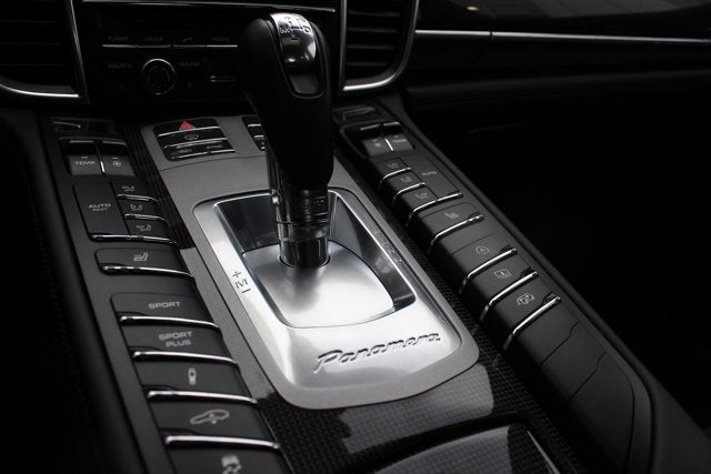 2015 Porsche Panamera GTS