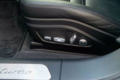 2017 Porsche Panamera Turbo