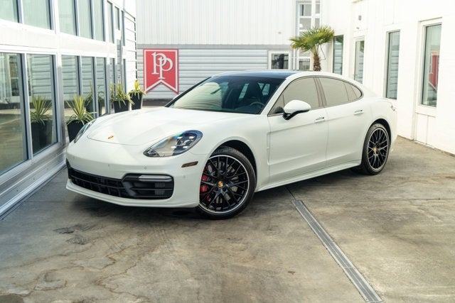 2017 Porsche Panamera Turbo