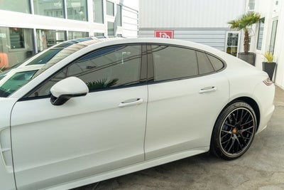2017 Porsche Panamera Turbo