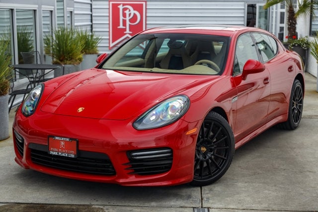 2015 Porsche Panamera GTS