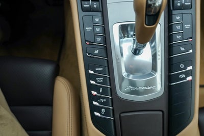 2015 Porsche Panamera GTS