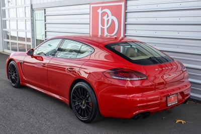 2015 Porsche Panamera GTS