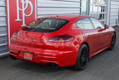 2015 Porsche Panamera GTS