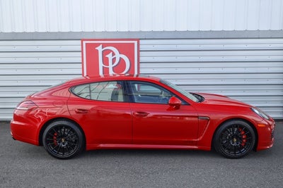 2015 Porsche Panamera GTS