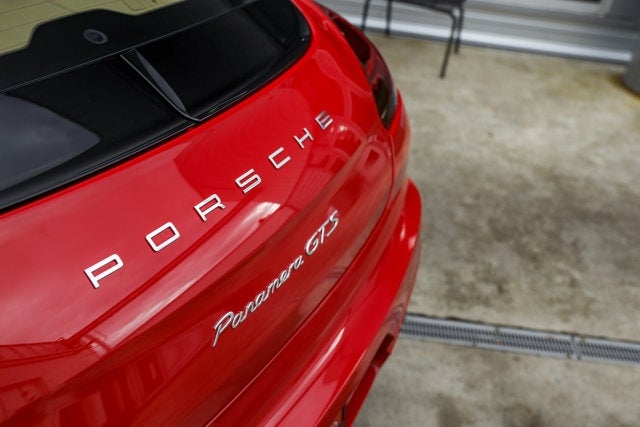 2015 Porsche Panamera GTS