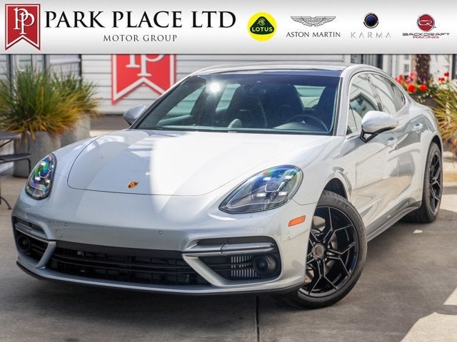 2017 Porsche Panamera Turbo