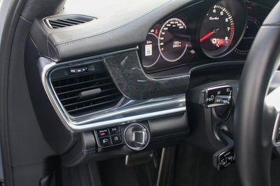 2017 Porsche Panamera Turbo