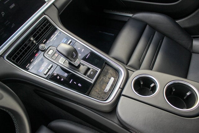 2017 Porsche Panamera Turbo