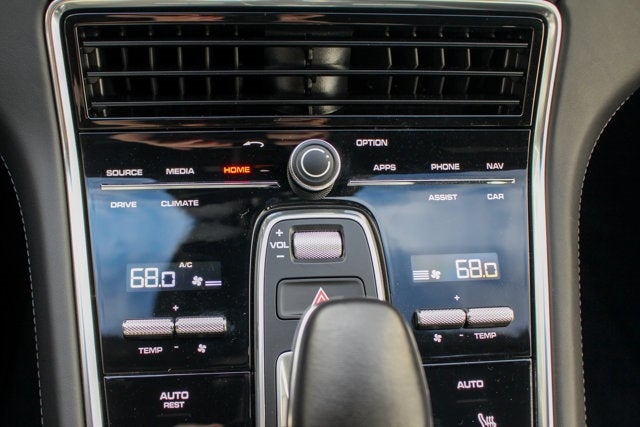 2017 Porsche Panamera Turbo