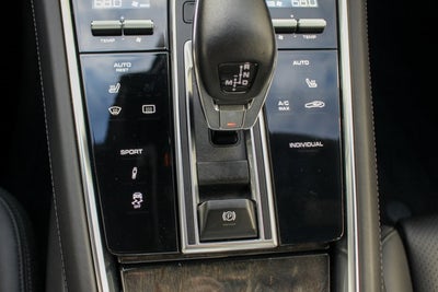 2017 Porsche Panamera Turbo