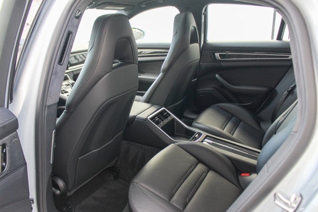 2017 Porsche Panamera Turbo