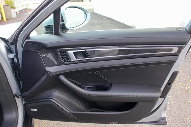 2017 Porsche Panamera Turbo