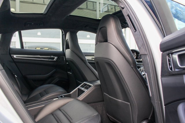 2017 Porsche Panamera Turbo