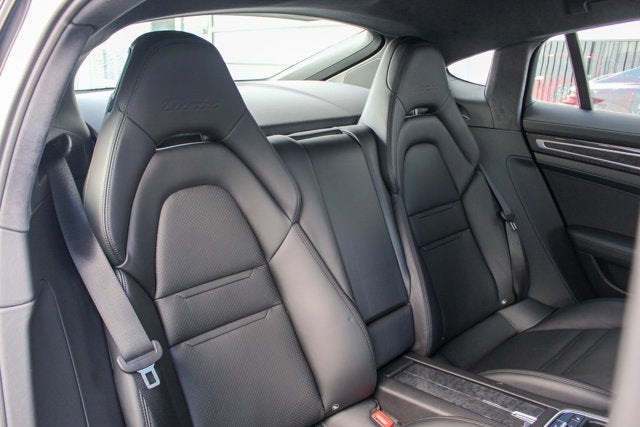 2017 Porsche Panamera Turbo