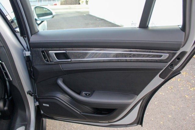 2017 Porsche Panamera Turbo