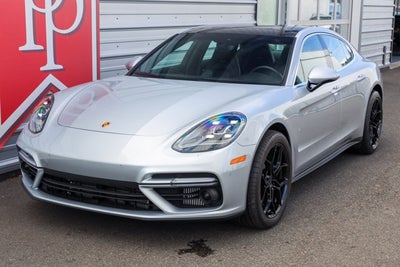 2017 Porsche Panamera Turbo