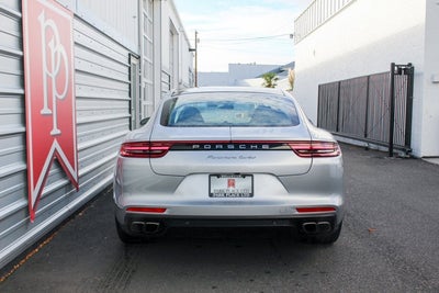 2017 Porsche Panamera Turbo
