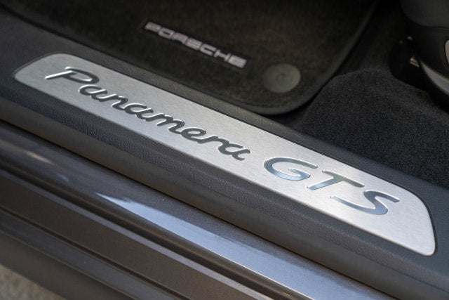 2013 Porsche Panamera GTS