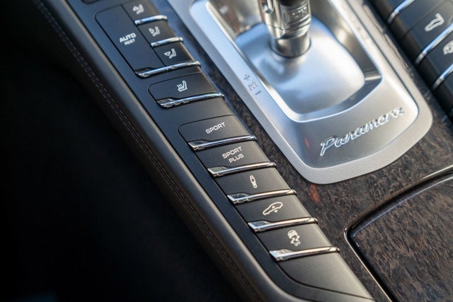 2013 Porsche Panamera GTS