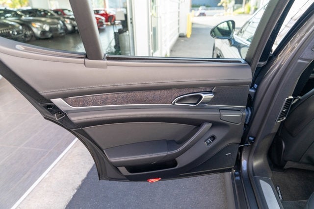 2013 Porsche Panamera GTS