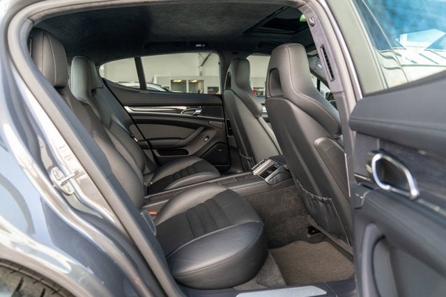 2013 Porsche Panamera GTS