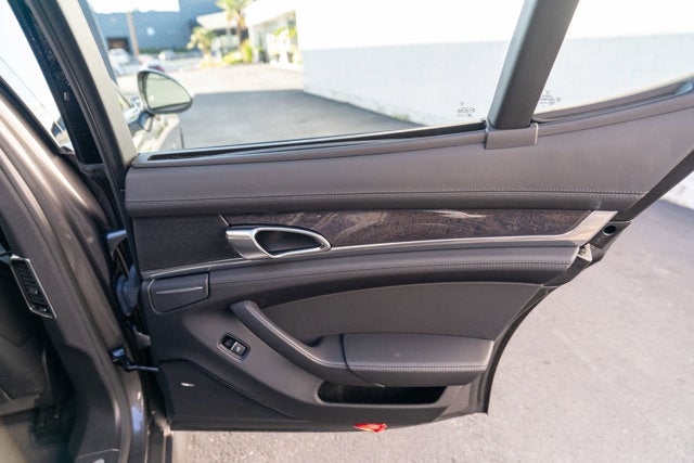 2013 Porsche Panamera GTS