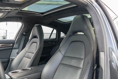 2019 Porsche Panamera Turbo