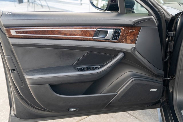 2019 Porsche Panamera Turbo