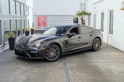 2019 Porsche Panamera Turbo