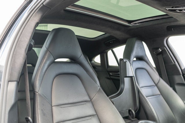 2019 Porsche Panamera Turbo