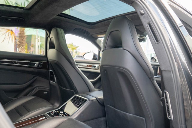 2019 Porsche Panamera Turbo