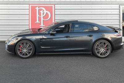 2019 Porsche Panamera Turbo