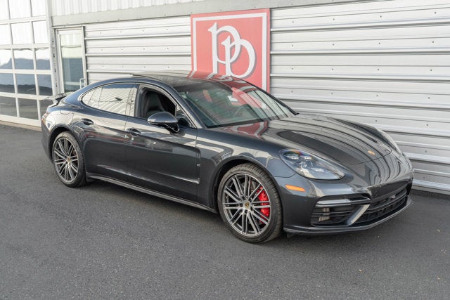 2019 Porsche Panamera Turbo