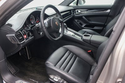 2013 Porsche Panamera GTS