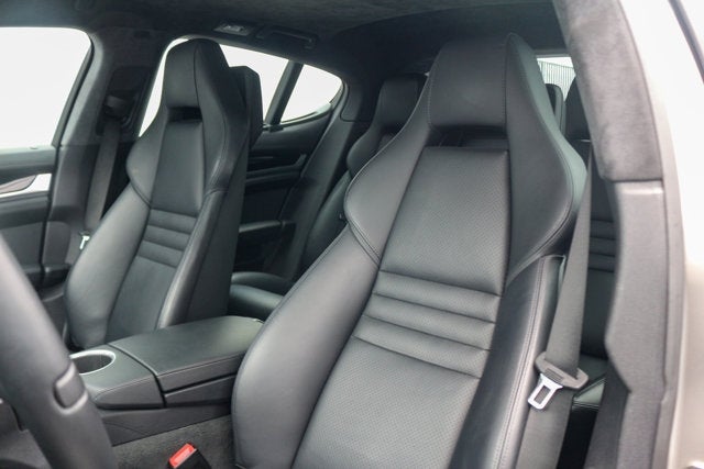 2013 Porsche Panamera GTS