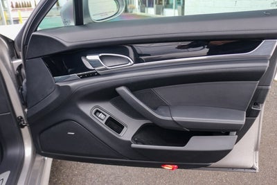 2013 Porsche Panamera GTS