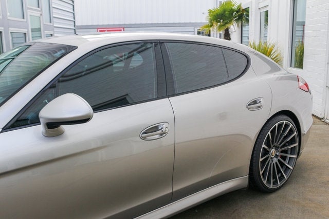 2013 Porsche Panamera GTS