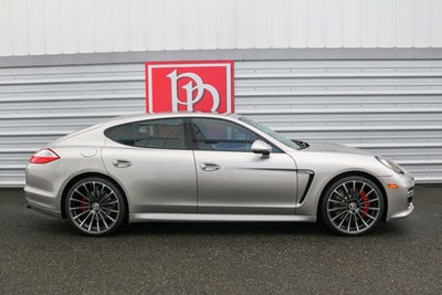 2013 Porsche Panamera GTS