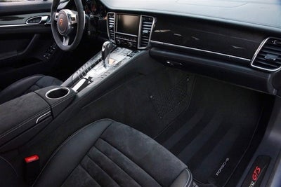 2015 Porsche Panamera GTS