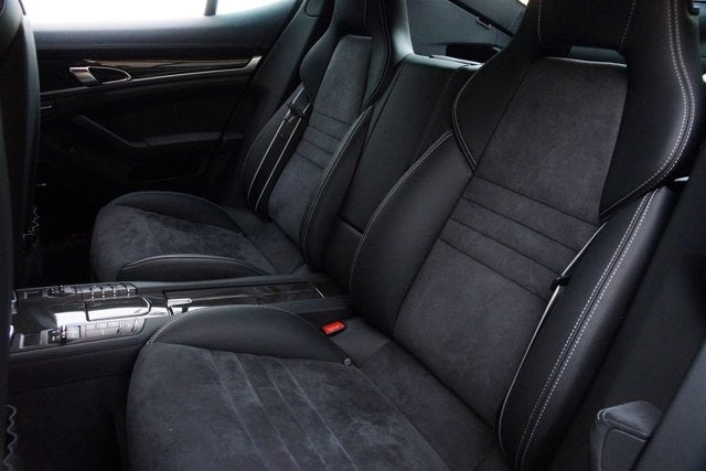 2015 Porsche Panamera GTS